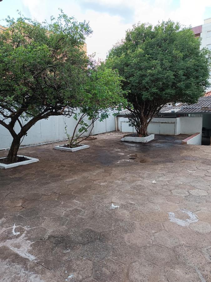 Pousada Cantinho Da Felicidade Uberlândia エクステリア 写真