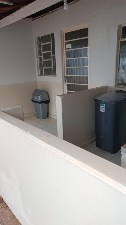 Pousada Cantinho Da Felicidade Uberlândia エクステリア 写真